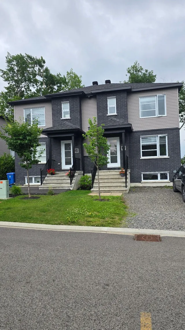 221, Rue Alexandre-Rodrigue, Gatineau (Buckingham Est) - Maison à étages